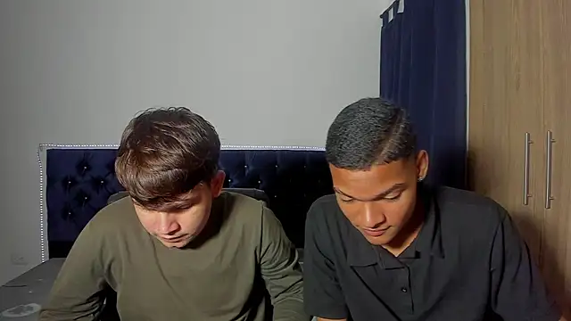 Snapshot of isaac_master77 chatting on November 2025 03:23:01 AM isaac master77 online show from November 2025 03:23:01 AM