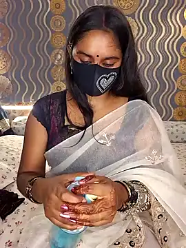 Sweet-Maddlina online show from October 2025 06:01:02 AM