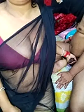 Snapshot of modhu82 chatting on December 2025 06:58:01 PM modhu82 online show from December 2025 06:58:01 PM