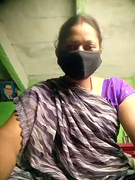 Snapshot of Q_rekha chatting on October 2025 07:56:01 PM Q rekha online show from October 2025 07:56:01 PM
