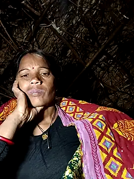 Cutsedi3 online show from November 2025 09:57:02 PM