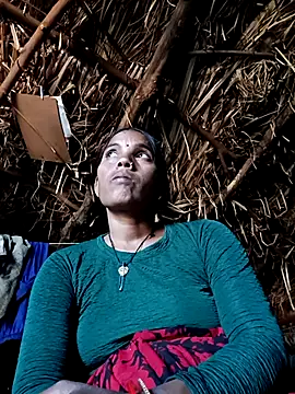 Cutsedi3 online show from February 2026 10:07:02 AM