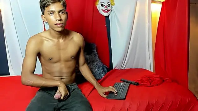 Snapshot of ryder_cum23 chatting on October 2025 05:32:02 AM ryder cum23 online show from October 2025 05:32:02 AM