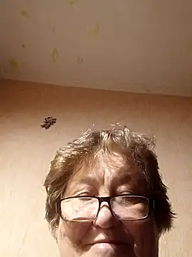 Snapshot of Katherine735 chatting on October 2025 10:22:02 PM Katherine735 online show from October 2025 10:22:02 PM