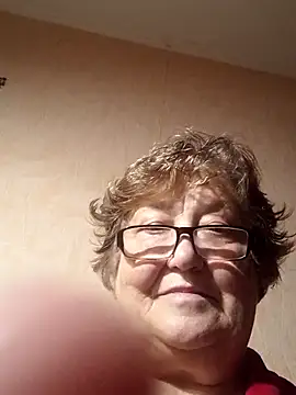 Snapshot of Katherine735 chatting on October 2025 10:08:02 PM Katherine735 online show from October 2025 10:08:02 PM