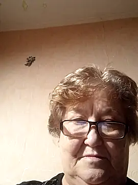 Snapshot of Katherine735 chatting on November 2025 02:52:02 PM Katherine735 online show from November 2025 02:52:02 PM