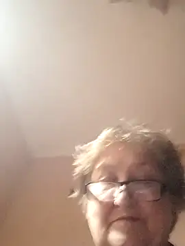 Snapshot of Katherine735 chatting on November 2025 04:40:02 PM Katherine735 online show from November 2025 04:40:02 PM