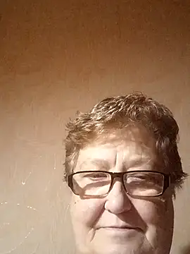 Katherine735 online show from December 2025 10:05:01 PM