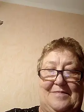 Snapshot of Katherine735 chatting on February 2026 01:57:02 AM Katherine735 online show from February 2026 01:57:02 AM