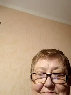 Snapshot of Katherine735 chatting on February 2026 09:04:01 PM Katherine735 online show from February 2026 09:04:01 PM