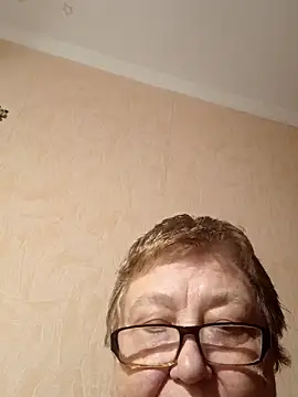 Snapshot of Katherine735 chatting on March 2026 07:27:01 PM Katherine735 online show from March 2026 07:27:01 PM