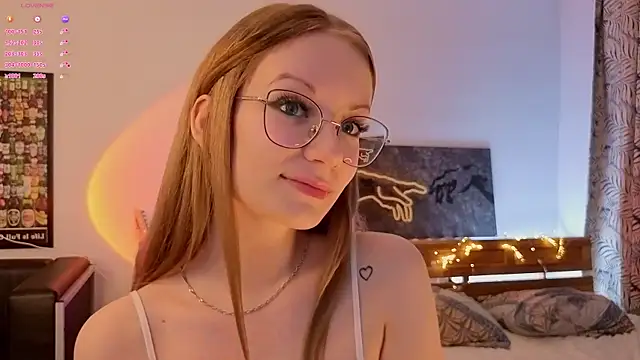 Snapshot of Edlin_gail chatting on October 2025 02:35:01 PM Edlin gail online show from October 2025 02:35:01 PM