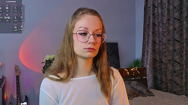 Snapshot of Edlin_gail chatting on November 2025 01:26:01 AM Edlin gail online show from November 2025 01:26:01 AM