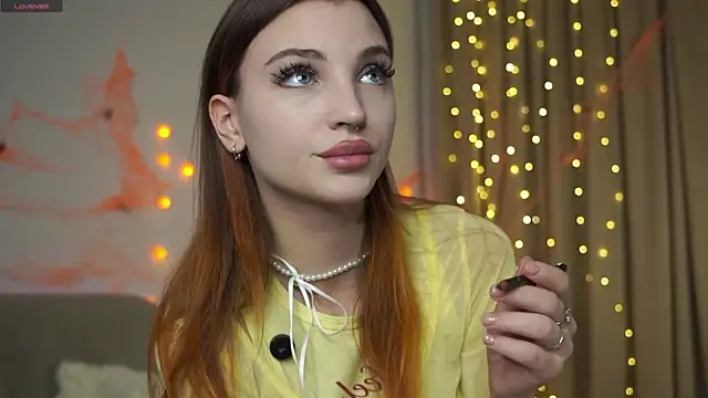 Snapshot of beckymadsons chatting on November 2025 01:11:01 PM beckymadsons online show from November 2025 01:11:01 PM