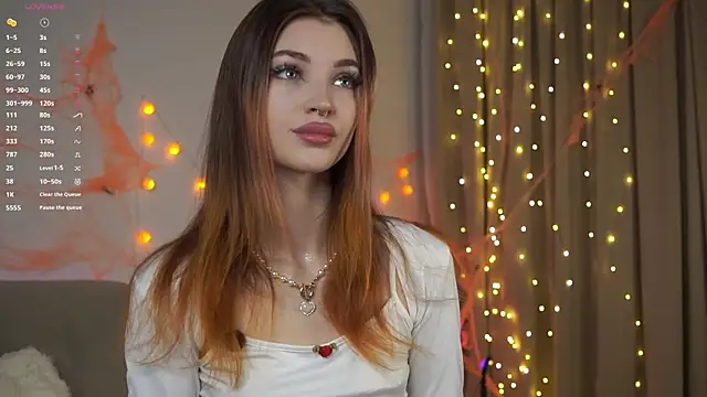 Snapshot of beckymadsons chatting on November 2025 01:11:01 PM beckymadsons online show from November 2025 01:11:01 PM