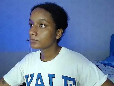 Snapshot of millysweetass chatting on November 2025 01:44:01 PM millysweetass online show from November 2025 01:44:01 PM