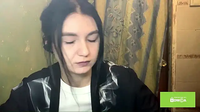 Snapshot of ArianeBhayani chatting on December 2025 10:07:02 PM ArianeBhayani online show from December 2025 10:07:02 PM