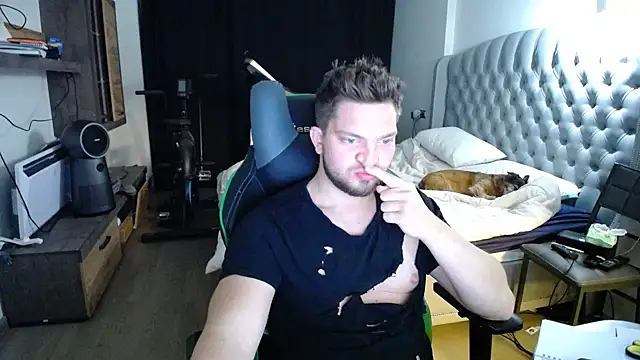 Snapshot of sugar_baby_twunk chatting on October 2025 02:11:01 AM sugar baby twunk online show from October 2025 02:11:01 AM