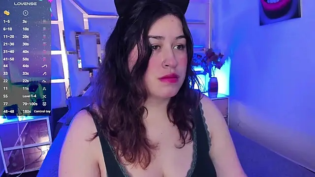 Snapshot of azul_vera chatting on November 2025 01:22:01 PM azul vera online show from November 2025 01:22:01 PM