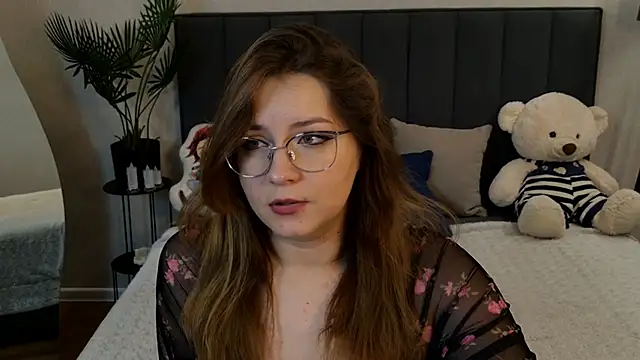 Snapshot of Briarx chatting on November 2025 09:14:01 PM Briarx online show from November 2025 09:14:01 PM