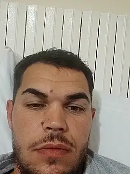 Snapshot of Alexszader36 chatting on October 2025 09:15:02 PM Alexszader36 online show from October 2025 09:15:02 PM