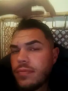 Snapshot of Alexszader36 chatting on November 2025 10:48:01 PM Alexszader36 online show from November 2025 10:48:01 PM