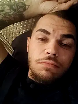 Snapshot of Alexszader36 chatting on November 2025 09:41:02 PM Alexszader36 online show from November 2025 09:41:02 PM