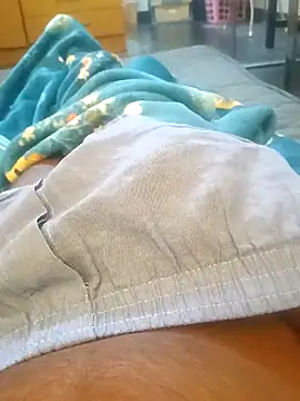 leeya14 online show from November 2025 05:11:01 AM