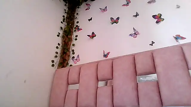 abby moss 2 online show from June 2026 07:19:01 PM