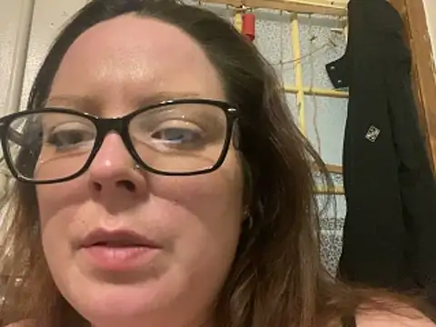 EdNEmSexyBlend online show from April 2026 06:25:02 AM