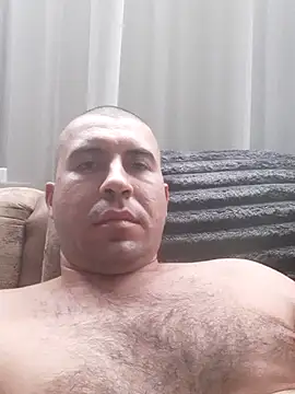 AronMode online show from October 2025 03:23:02 PM