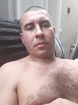 AronMode online show from October 2025 03:30:02 PM