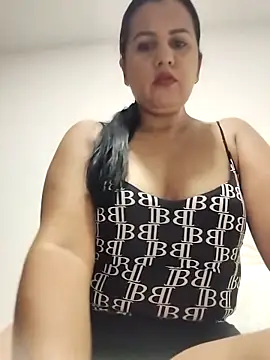 Snapshot of Candy-Samanthy chatting on October 2025 04:40:02 PM Candy-Samanthy online show from October 2025 04:40:02 PM