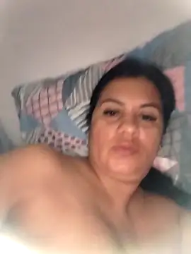 Snapshot of Candy-Samanthy chatting on November 2025 01:25:02 PM Candy-Samanthy online show from November 2025 01:25:02 PM