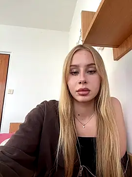 RemyStyles online show from October 2025 02:35:01 PM