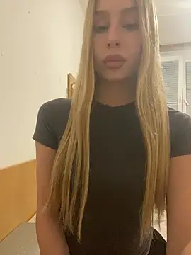 RemyStyles online show from March 2026 10:37:02 PM