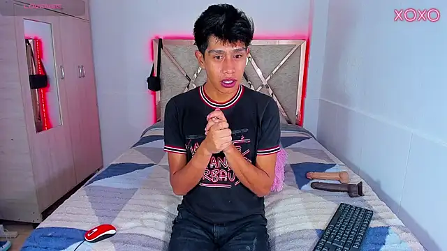 Snapshot of Jacovo2002 chatting on October 2025 04:13:02 AM Jacovo2002 online show from October 2025 04:13:02 AM