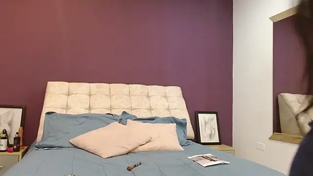 Snapshot of Valerii_Mariin chatting on November 2025 08:00:01 PM Valerii Mariin online show from November 2025 08:00:01 PM