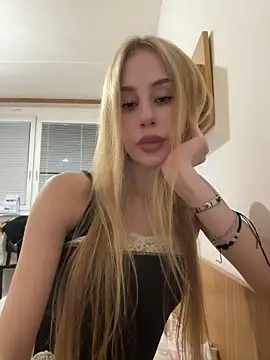 Snapshot of JudithCarly chatting on November 2025 10:21:02 PM JudithCarly online show from November 2025 10:21:02 PM