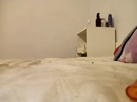 jjLARAY online show from December 2025 02:05:01 AM