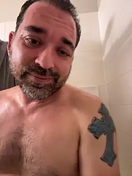 Snapshot of Fun_Time_Ron_2 chatting on October 2025 04:00:02 AM Fun Time Ron 2 online show from October 2025 04:00:02 AM