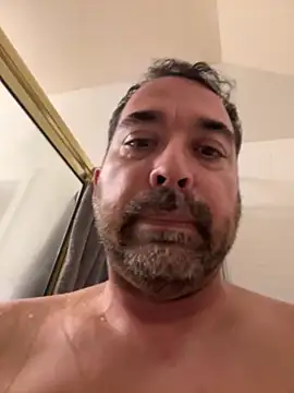 Snapshot of Fun_Time_Ron_2 chatting on October 2025 02:11:02 AM Fun Time Ron 2 online show from October 2025 02:11:02 AM