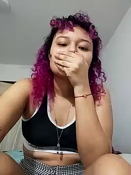 Snapshot of Cev_Am99 chatting on December 2025 08:07:02 AM Cev Am99 online show from December 2025 08:07:02 AM