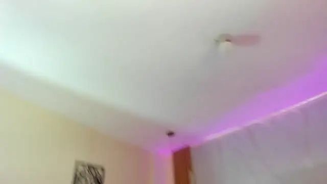 Snapshot of little__Chloee_ chatting on March 2026 09:21:01 PM little Chloee online show from March 2026 09:21:01 PM