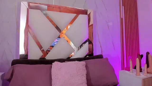 Snapshot of little__Chloee_ chatting on March 2026 09:41:02 PM little Chloee online show from March 2026 09:41:02 PM