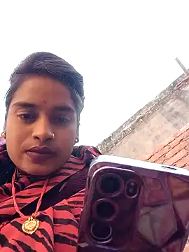 Snapshot of PIYALIRANII chatting on November 2025 07:39:01 AM PIYALIRANII online show from November 2025 07:39:01 AM