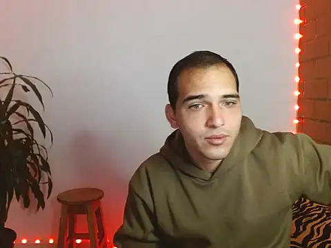 Snapshot of Maax3023 chatting on October 2025 01:01:01 PM Maax3023 online show from October 2025 01:01:01 PM