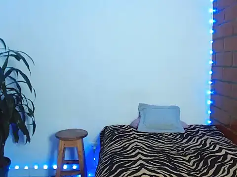 Snapshot of Maax3023 chatting on October 2025 04:41:02 PM Maax3023 online show from October 2025 04:41:02 PM