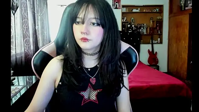 Maki Zein  online show from May 2026 07:30:02 PM