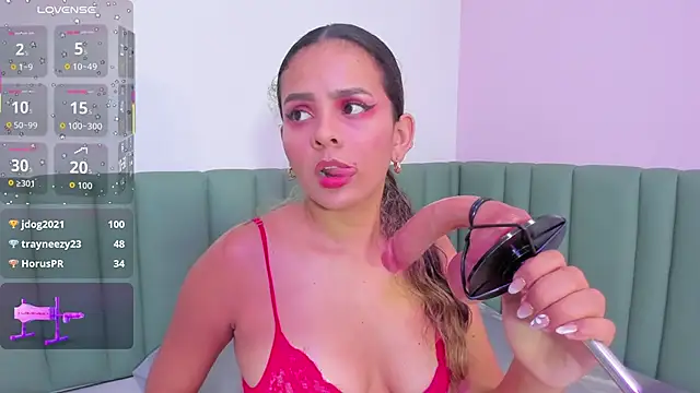 Snapshot of elizabeth_liones_ chatting on November 2025 04:01:02 AM elizabeth liones online show from November 2025 04:01:02 AM